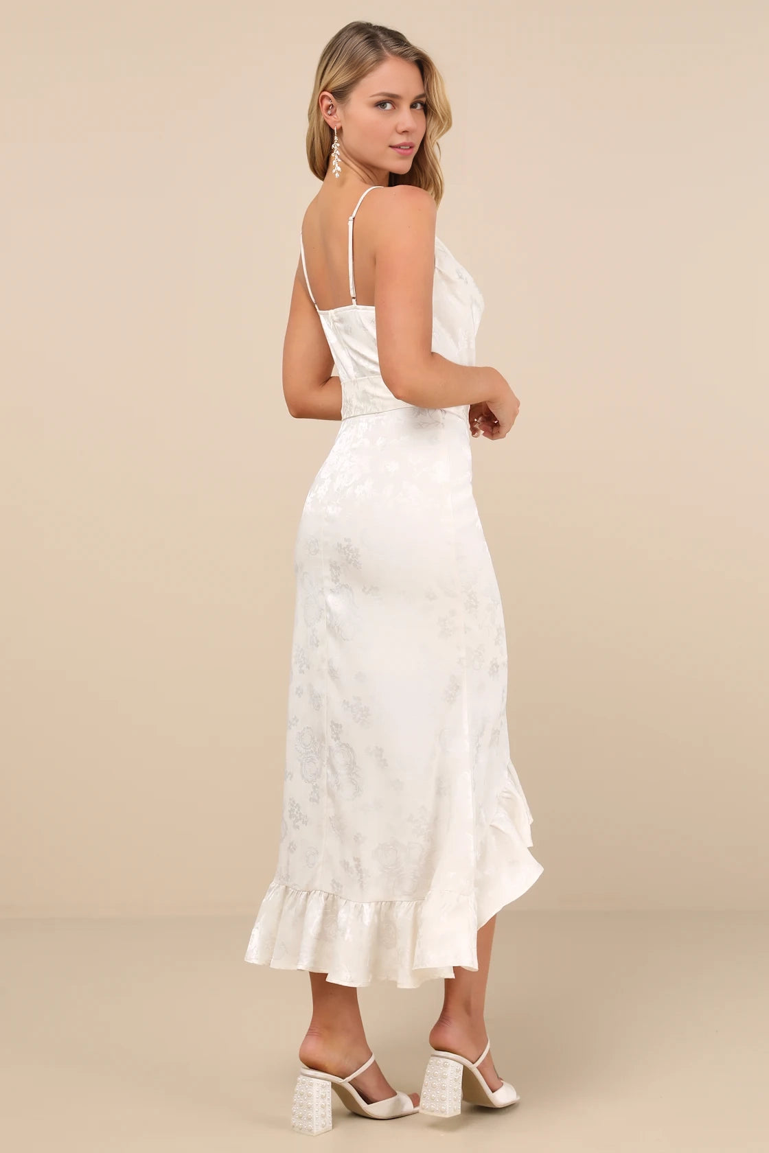 LANQI elegant floral satin jacquard ruffle edge medium length Homecoming Dresses